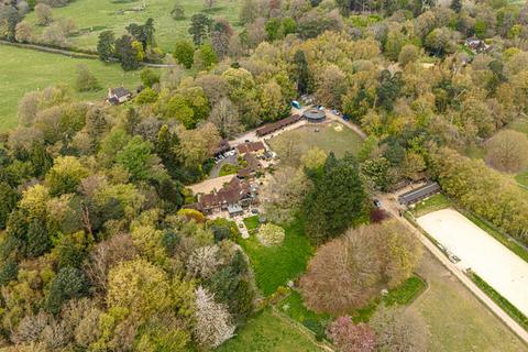 5 bedroom equestrian property for sale, Cheval Court Stud