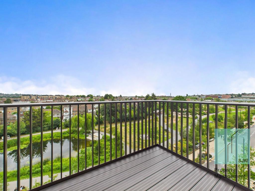 Apartment in London - View 5