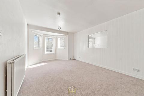 2 bedroom terraced house for sale, St James Court/Arklay street, dundee DD3