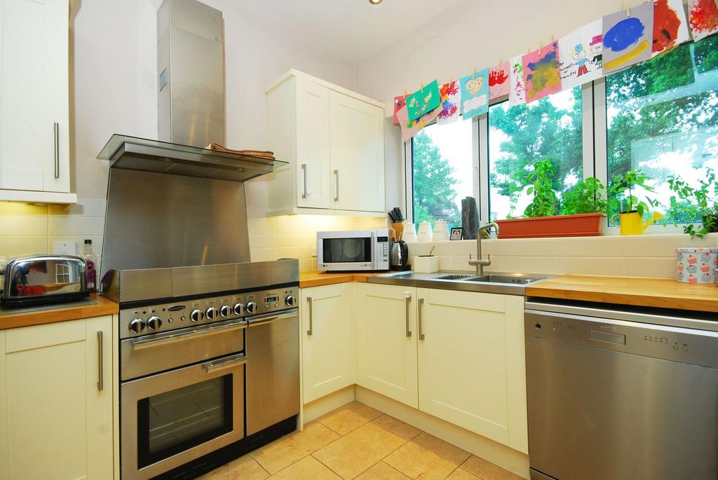 House in London - View 4
