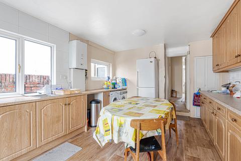 undefined, Stirling Road, Harrow, HA3
