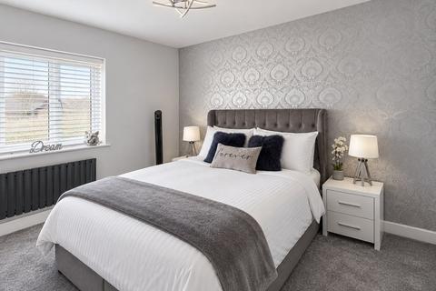 4 bedroom semi-detached house for sale, Snowdonia Way, Stevenage