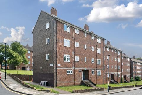 1 bedroom flat to rent, Church Hill London SE18