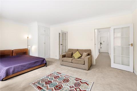 Studio to rent, Donovan Court, 107 Drayton Gardens, London, SW10