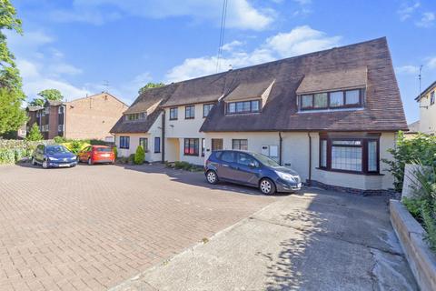 2 bedroom apartment for sale, 12 Belvoir  Drive, Leicester, LE2