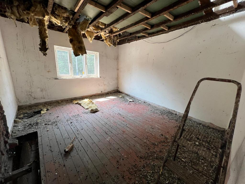 House in Sheffield - View 5