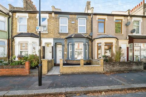 undefined, Dersingham Avenue, Manor Park, London, E12