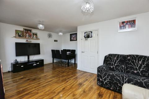 3 bedroom end of terrace house for sale, Davenport Close, Gosport