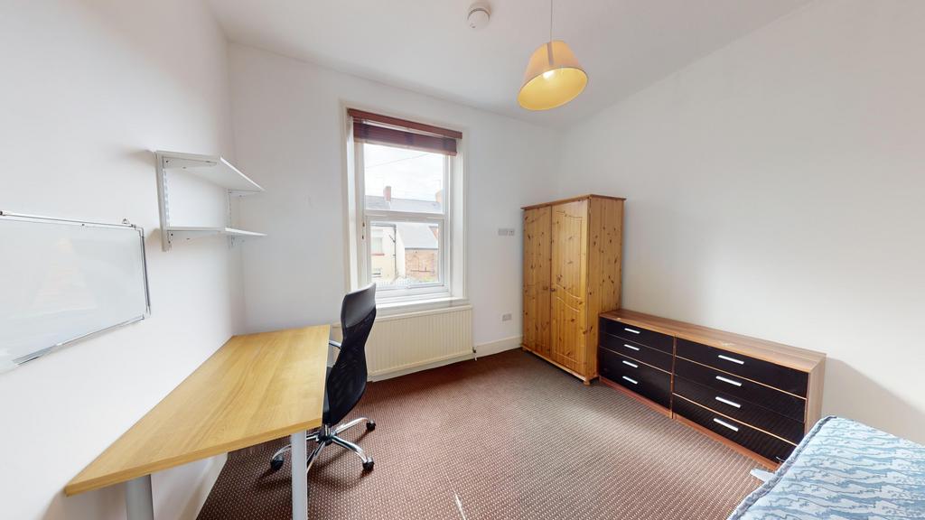 House in Newcastle upon Tyne - More