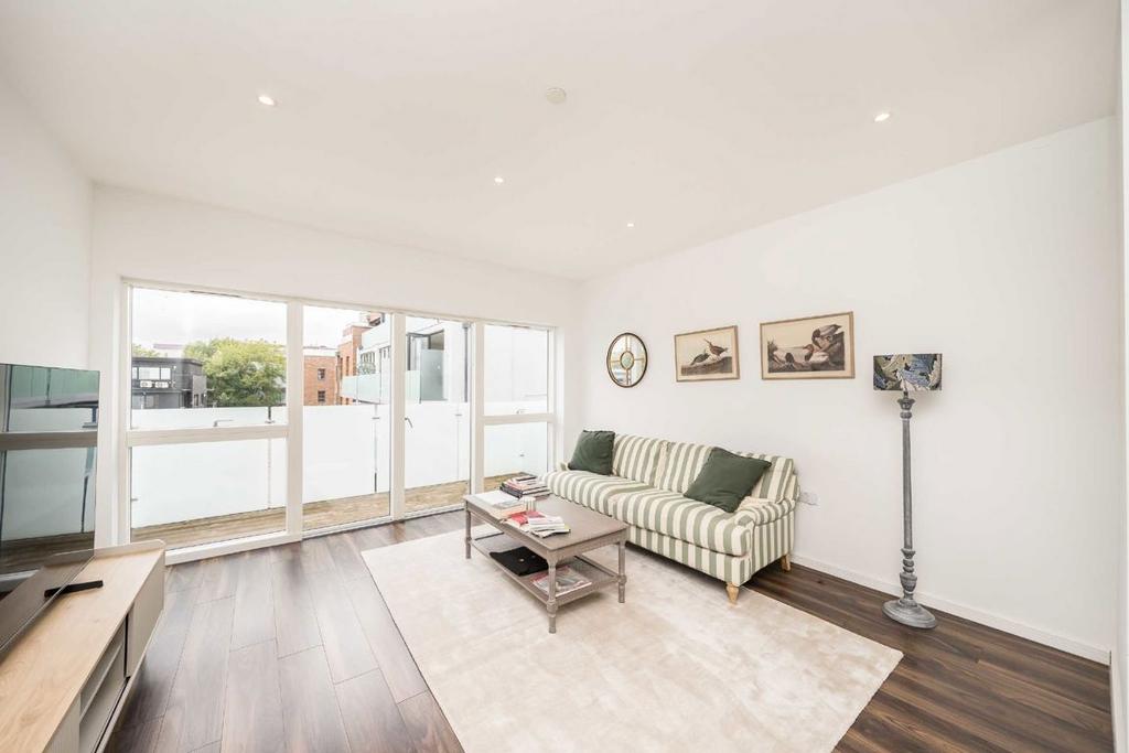 House in Wimbledon - View 3