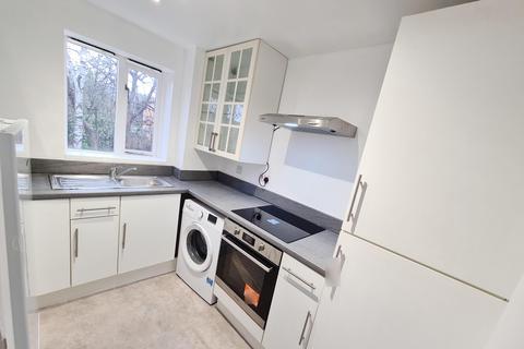 2 bedroom apartment to rent, Ruston Road, London, SE18