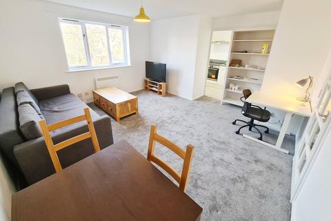2 bedroom apartment to rent, Ruston Road, London, SE18