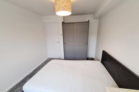 2 bedroom apartment to rent, Ruston Road, London, SE18