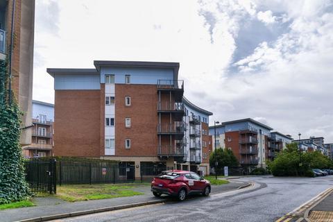 1 bedroom flat for sale, Elmira Way, Salford M5