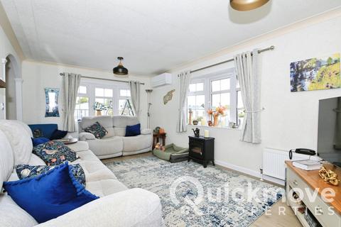 2 bedroom park home for sale, Peterborough, Cambridgeshire, PE8
