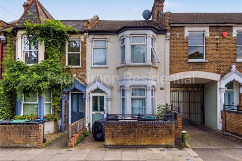 undefined, Effingham Road, London, N8