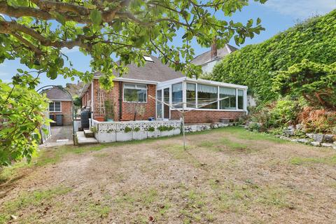 2 bedroom bungalow for sale, Burnham Drive, QUEENS PARK, Bournemouth, Dorset, BH8