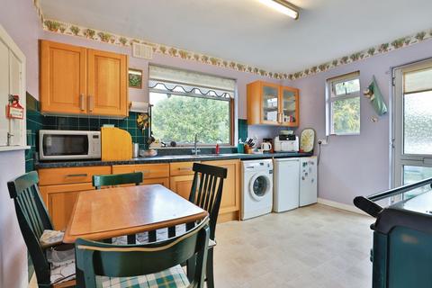 2 bedroom bungalow for sale, Burnham Drive, QUEENS PARK, Bournemouth, Dorset, BH8