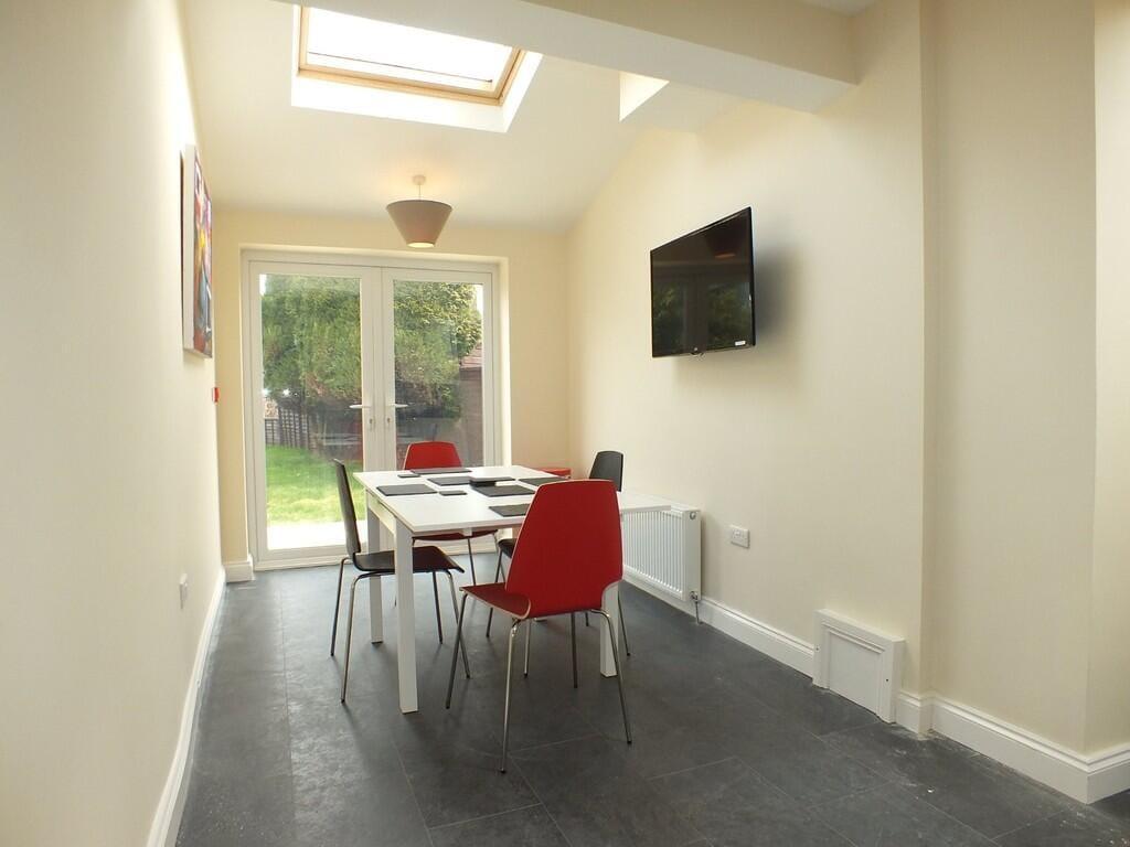 House in Reading - View 4