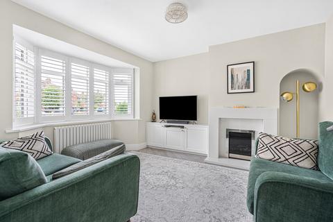 4 bedroom semi-detached house for sale, Wolsey Road, Sunbury-on-thames, Surrey, TW16