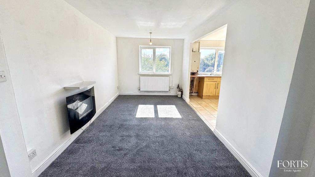 Apartment in Cardiff - View 3