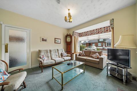 undefined, Dalmeny Avenue, Giffnock, Glasgow, G46