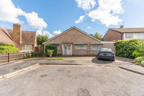 5 bedroom bungalow for sale, Elgin Drive, Northwood, HA6