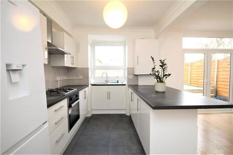 undefined, Melfort Road, Thornton Heath, CR7