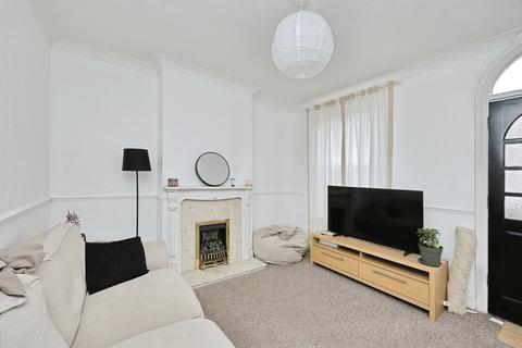 3 bedroom terraced house for sale, Lindley Street, Norwich