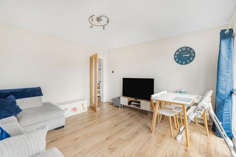 3 bedroom flat for sale, Riversmeet, Hertford SG14