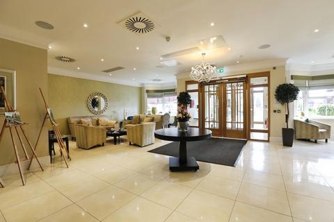 2 bedroom flat for sale, Durrants Drive, Faygate, HORSHAM