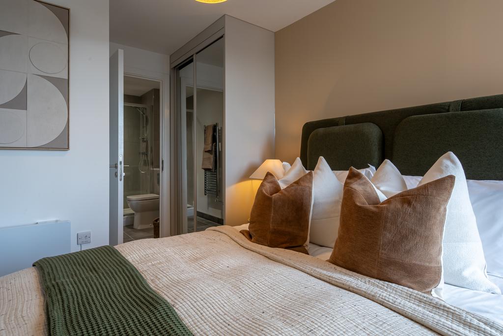 Apartment in Leeds, Yorkshire - More