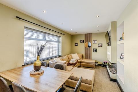 4 bedroom semi-detached house for sale, Whitland Avenue, Hartcliffe, Bristol