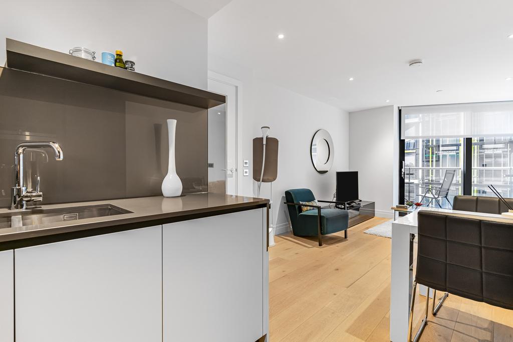 Apartment in London - View 4