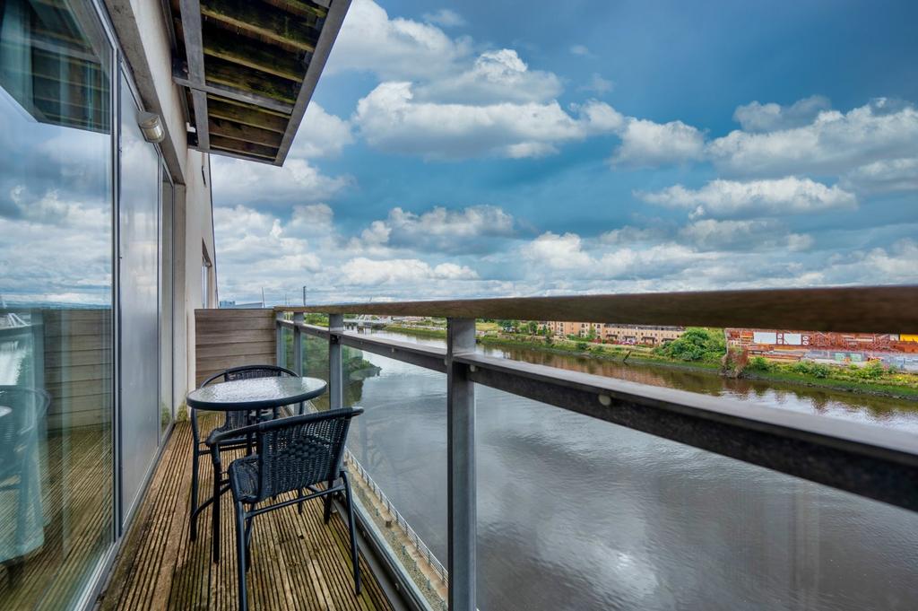 Apartment in Glasgow City - View 3