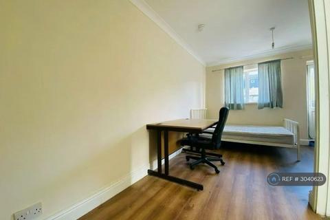 1 bedroom flat to rent, Woodville Road, Cardiff, CF24
