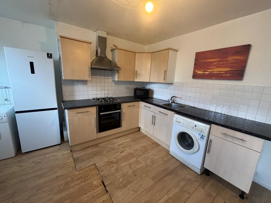 Apartment in London, Roehampton - View 2