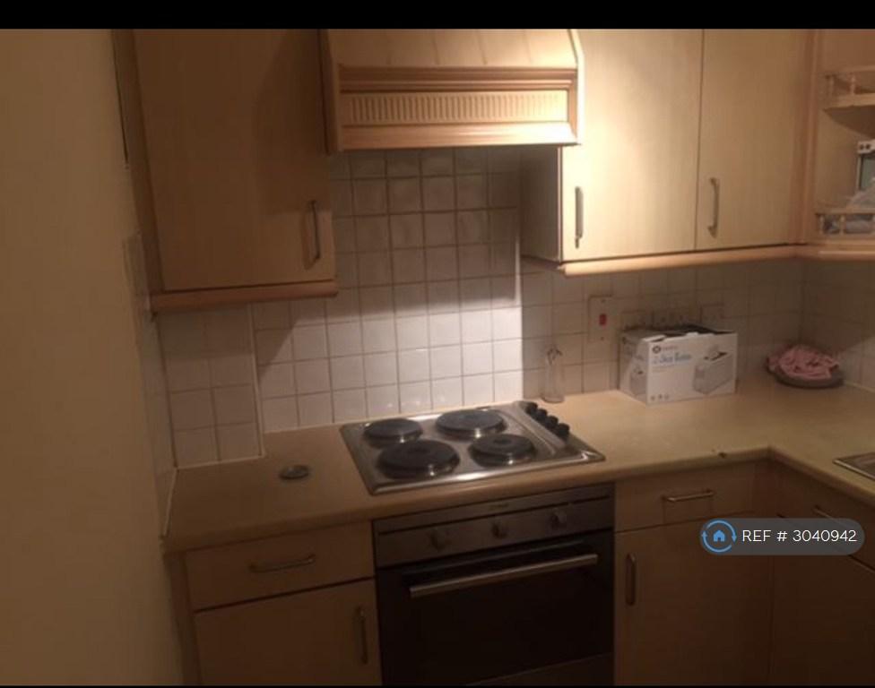 Apartment in London - View 5