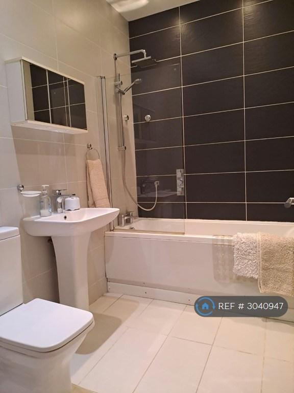 Apartment in London - View 3