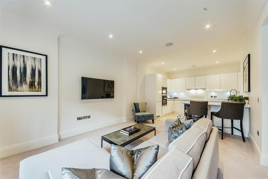 Apartment in Hammersmith - More