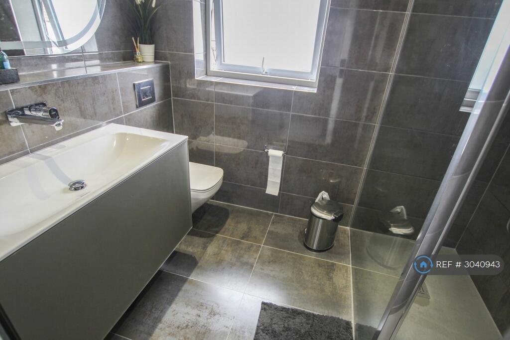 House in Woodford Green - View 5