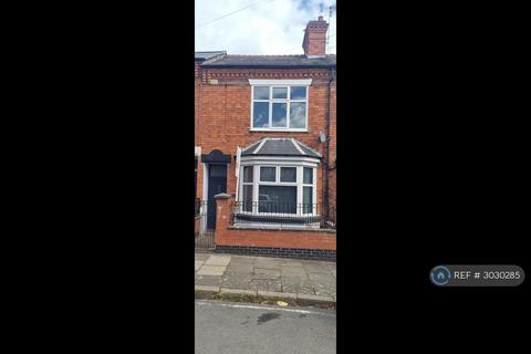 3 bedroom terraced house to rent, Kimberley Road, Leicester, LE2