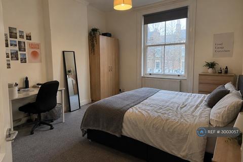 5 bedroom flat to rent, St John Street, London, EC1V