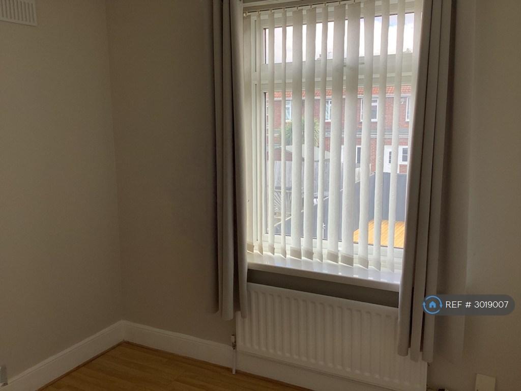 House in Newcastle upon Tyne, Tyne and Wear - View 4