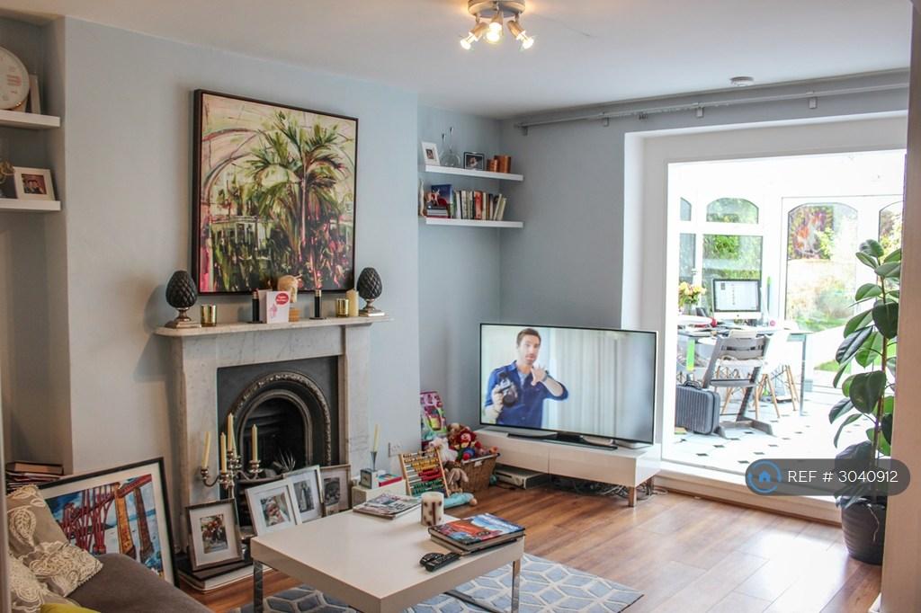 Apartment in London - View 2