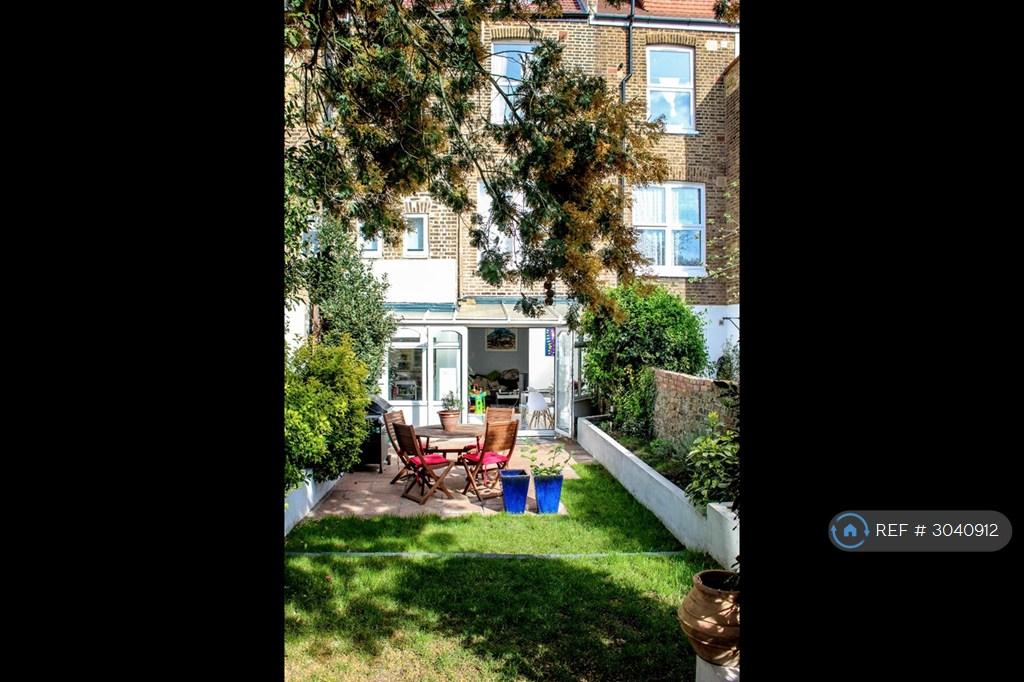 Apartment in London - View 4
