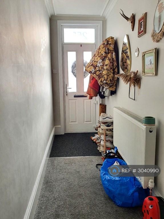 House in Sheffield, South Yorkshire - View 3