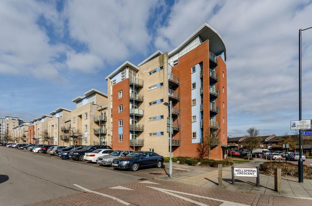 Apartment in Wembley - View 3
