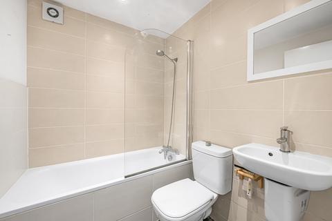 2 bedroom apartment for sale, Saxon Road, London, SE25