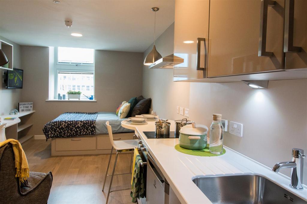 Apartment in Newcastle upon Tyne, Grainger Town - View 4